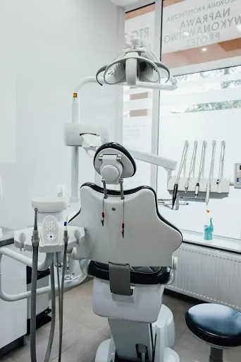 CENTRUM STOMATOLOGII-DentalArtist